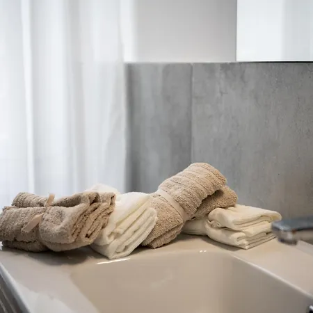 Viale Troya Modern Bilo - Design District Apartman *