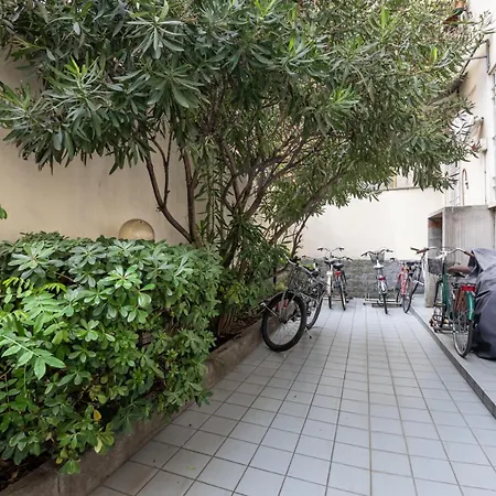 Viale Troya Modern Bilo - Design District Mailand